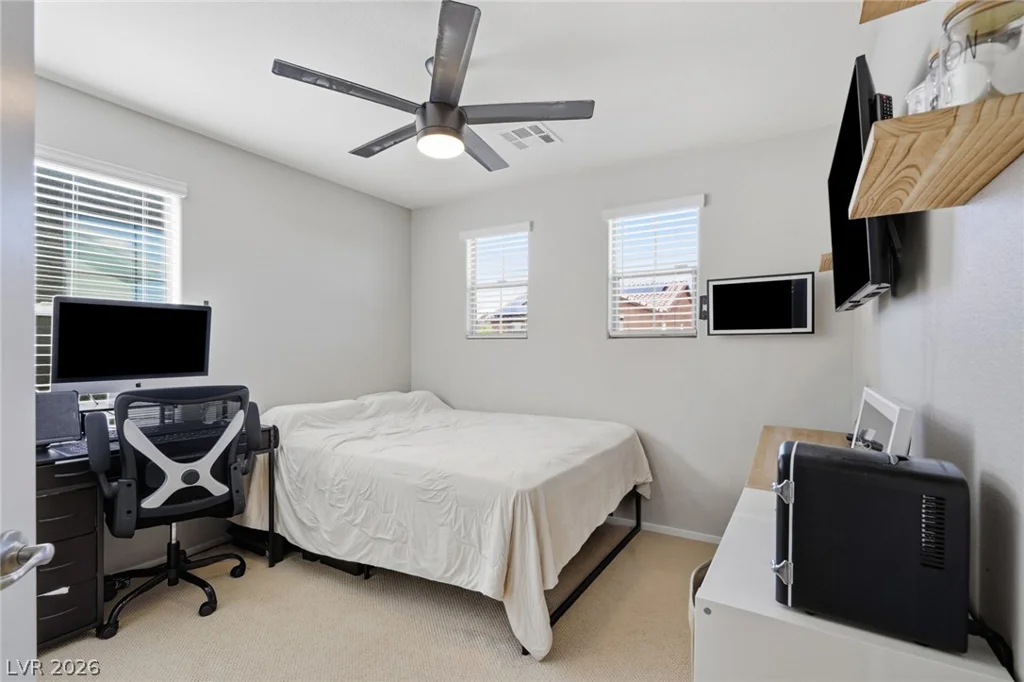 10718 Myrtle Grove, Las Vegas, NV 89166