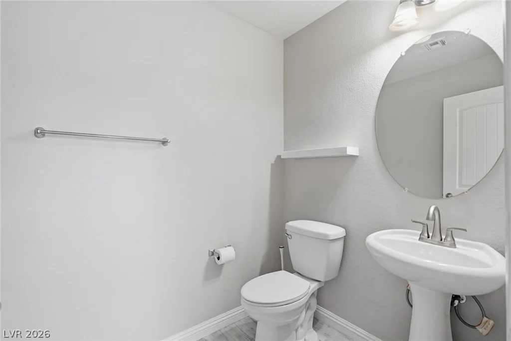 10718 Myrtle Grove, Las Vegas, NV 89166