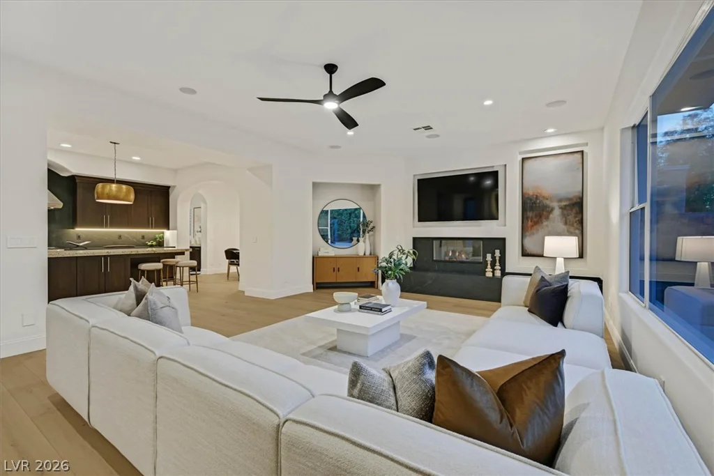 3844 Glasgow Green, Las Vegas, NV 89141
