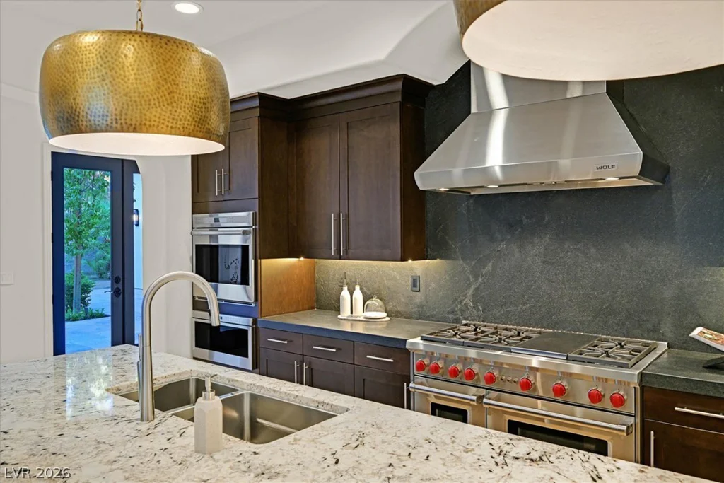 3844 Glasgow Green, Las Vegas, NV 89141