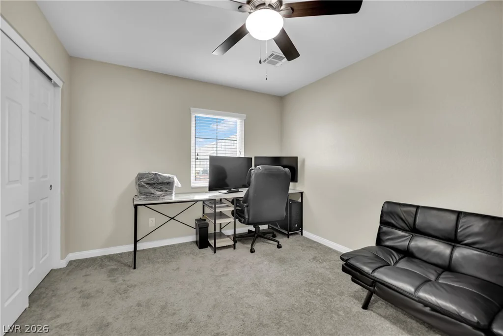 6464 Pear Valley, Las Vegas, NV 89118