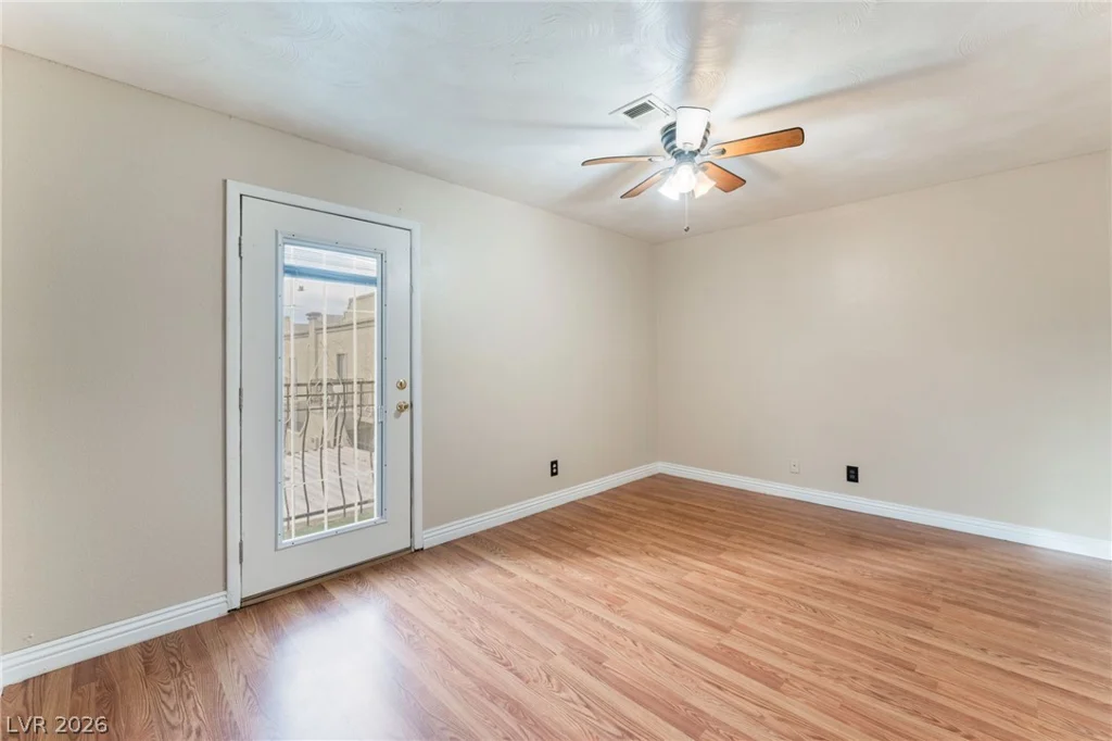 7084 BURCOT, Las Vegas, NV 89156