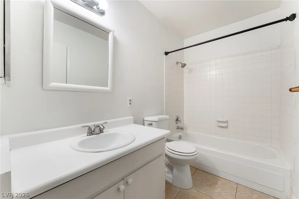 7084 BURCOT, Las Vegas, NV 89156