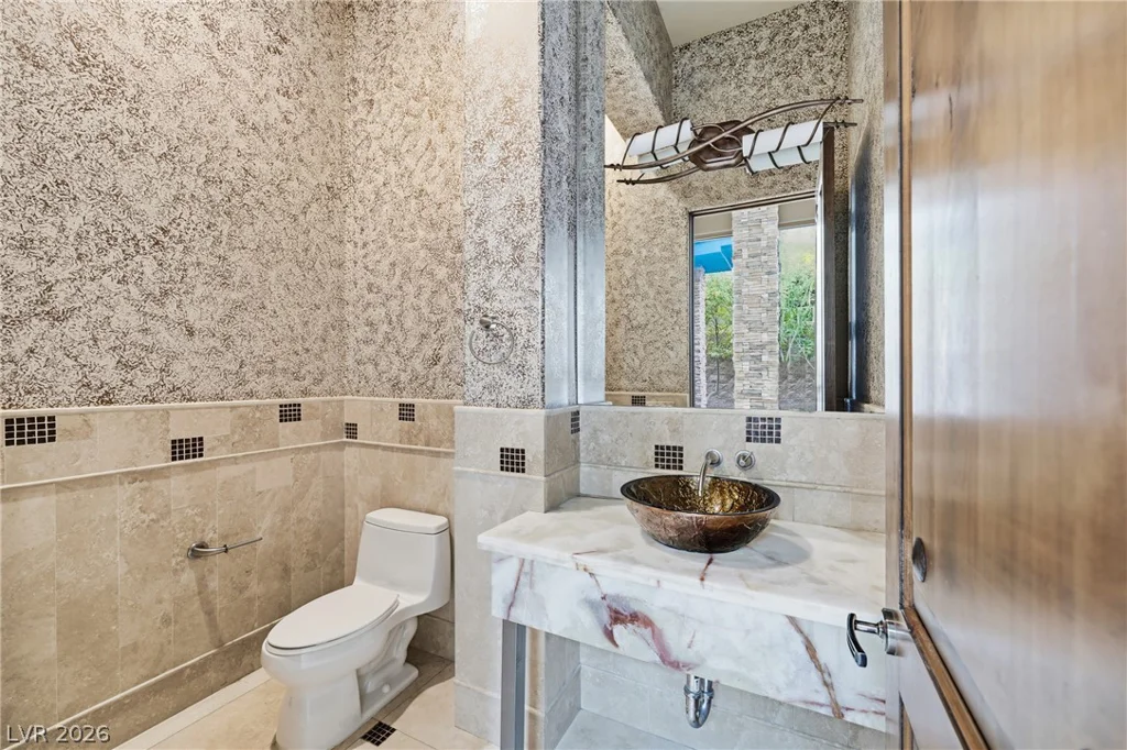2990 Traverse Creek, Las Vegas, NV 89135