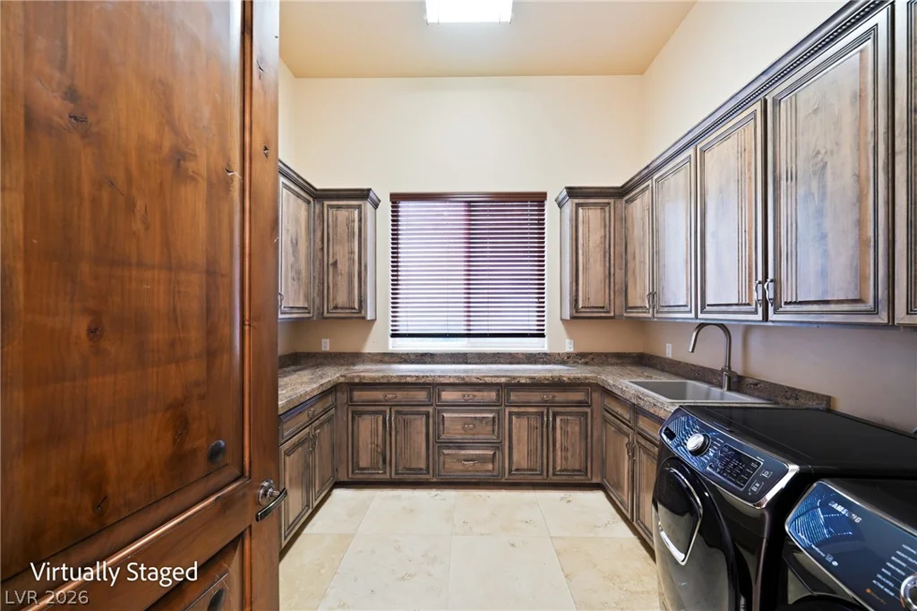 2990 Traverse Creek, Las Vegas, NV 89135