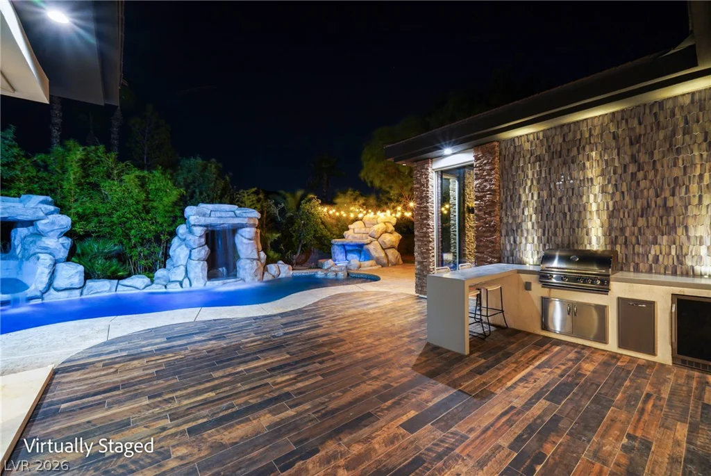 2990 Traverse Creek, Las Vegas, NV 89135
