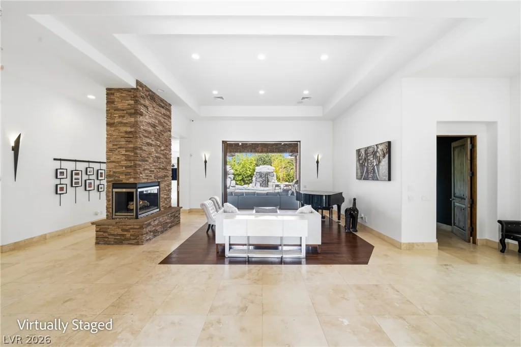 2990 Traverse Creek, Las Vegas, NV 89135