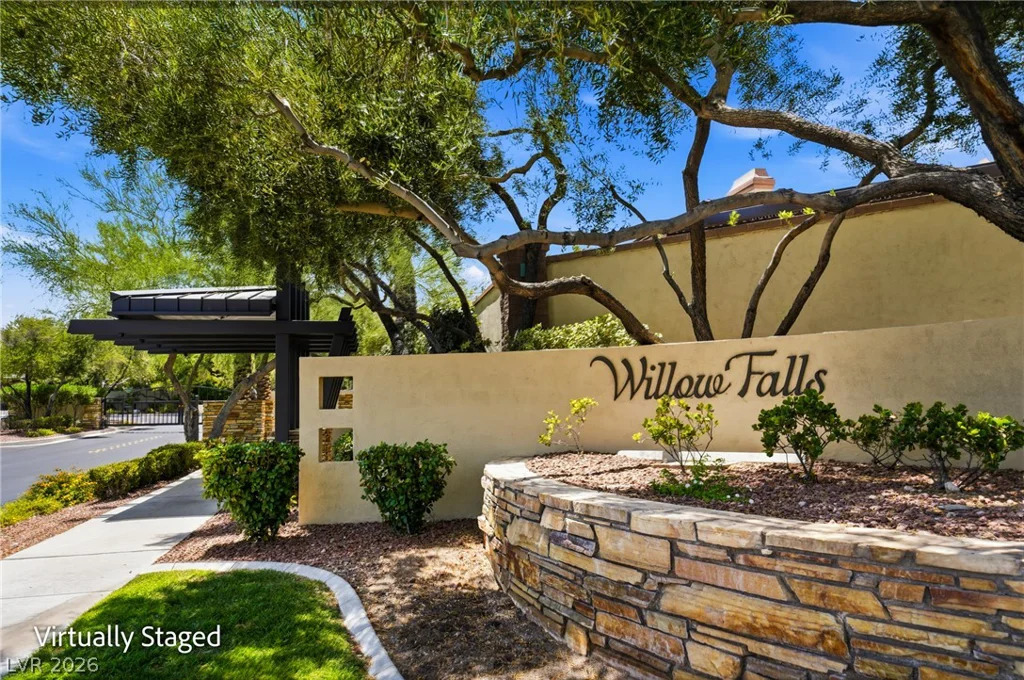 2990 Traverse Creek, Las Vegas, NV 89135