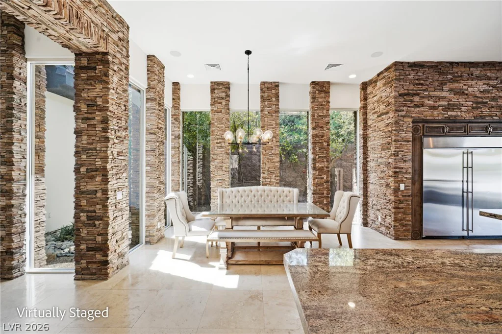 2990 Traverse Creek, Las Vegas, NV 89135