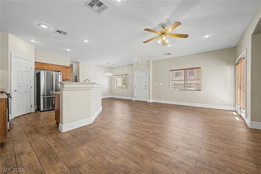 3205 Regal Swan, North Las Vegas, NV 89084