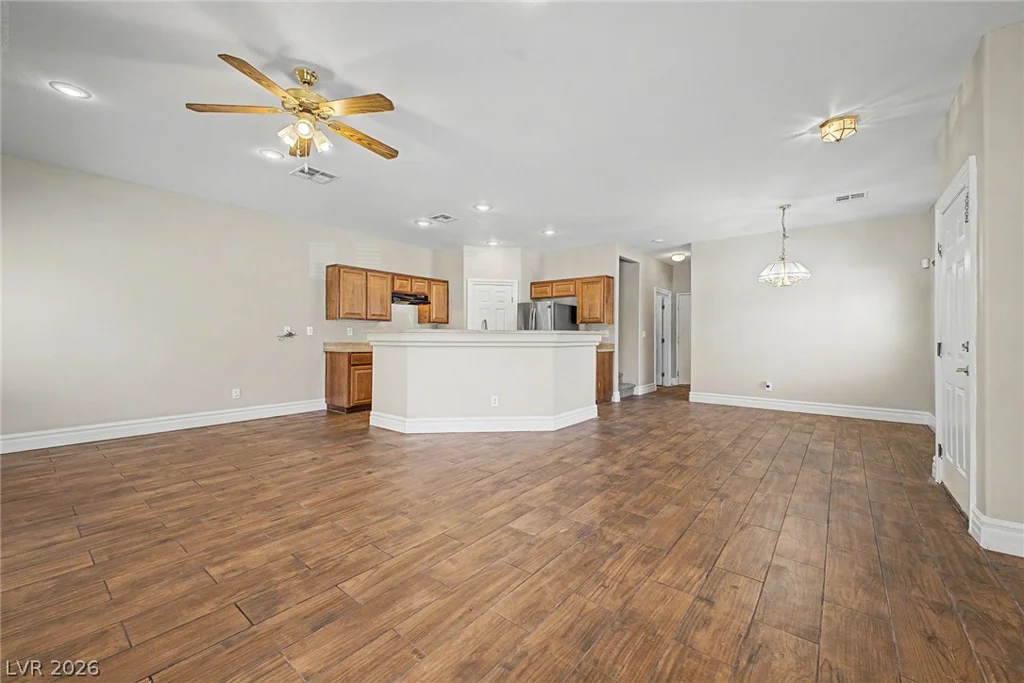 3205 Regal Swan, North Las Vegas, NV 89084