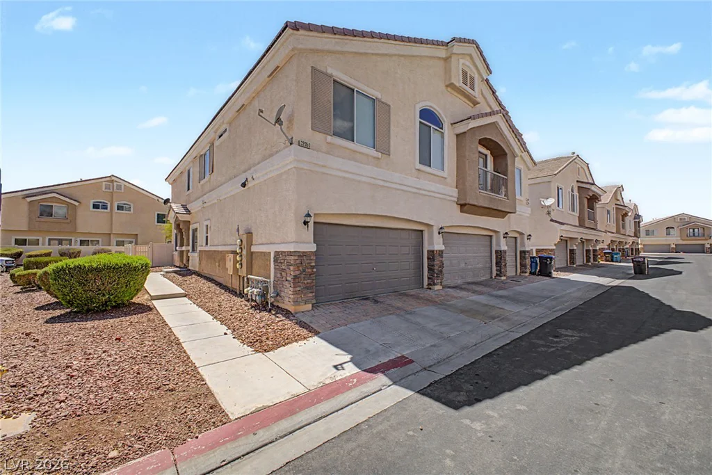 3205 Regal Swan, North Las Vegas, NV 89084