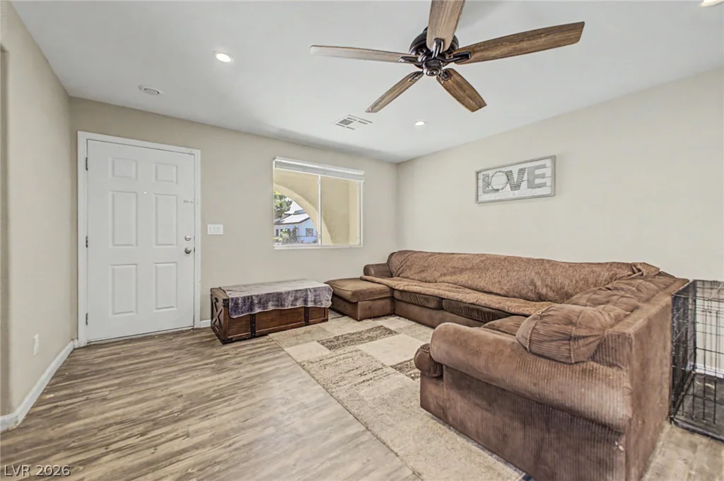 1975 Sunset Village, Henderson, NV 89014