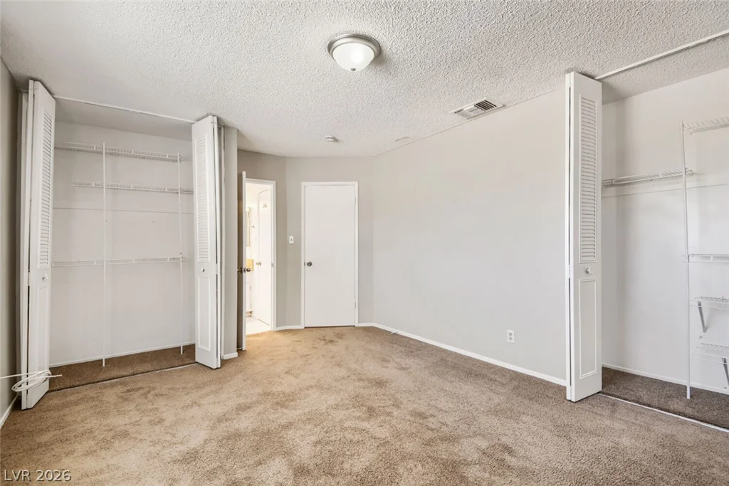 532 Greenbriar Townhouse, Las Vegas, NV 89121