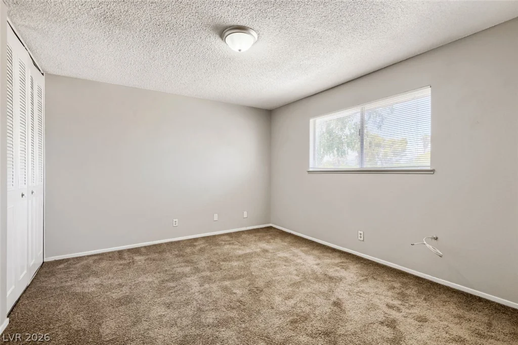 532 Greenbriar Townhouse, Las Vegas, NV 89121