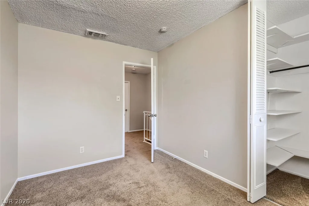 532 Greenbriar Townhouse, Las Vegas, NV 89121