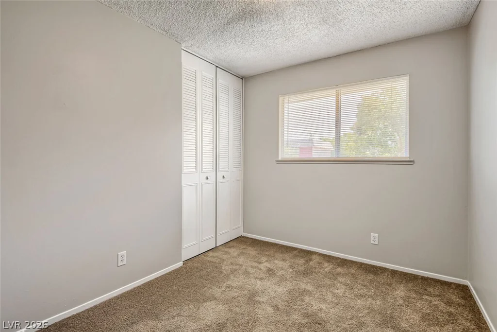 532 Greenbriar Townhouse, Las Vegas, NV 89121