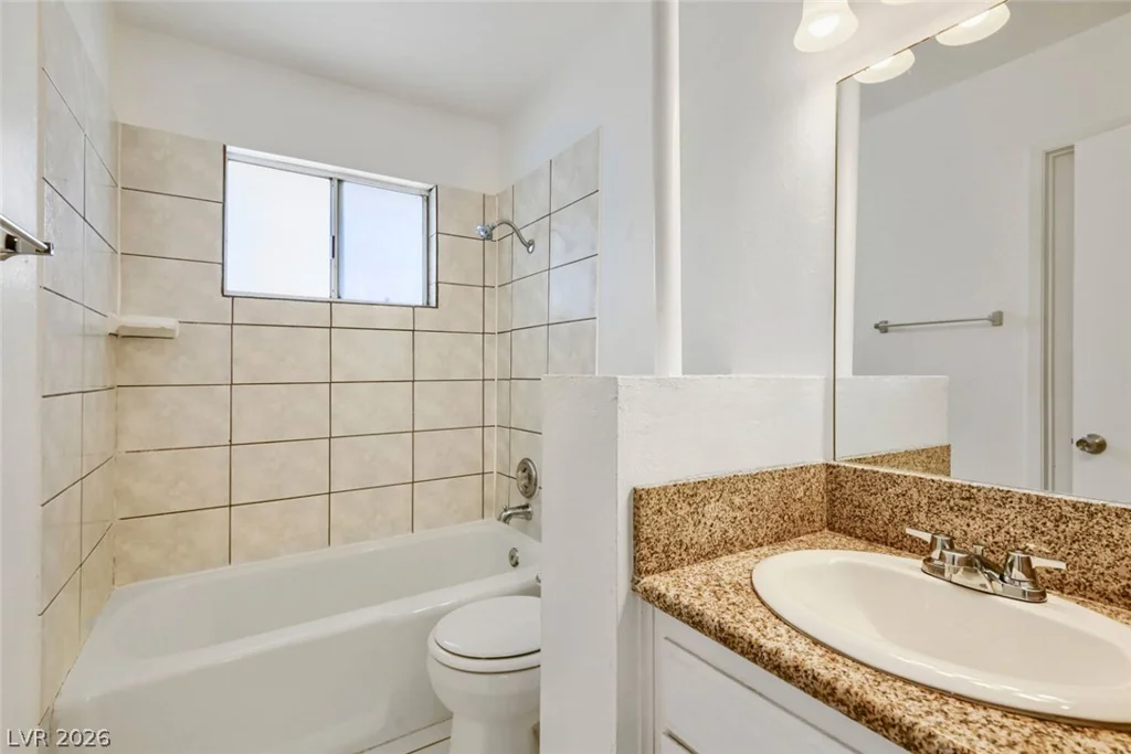 532 Greenbriar Townhouse, Las Vegas, NV 89121