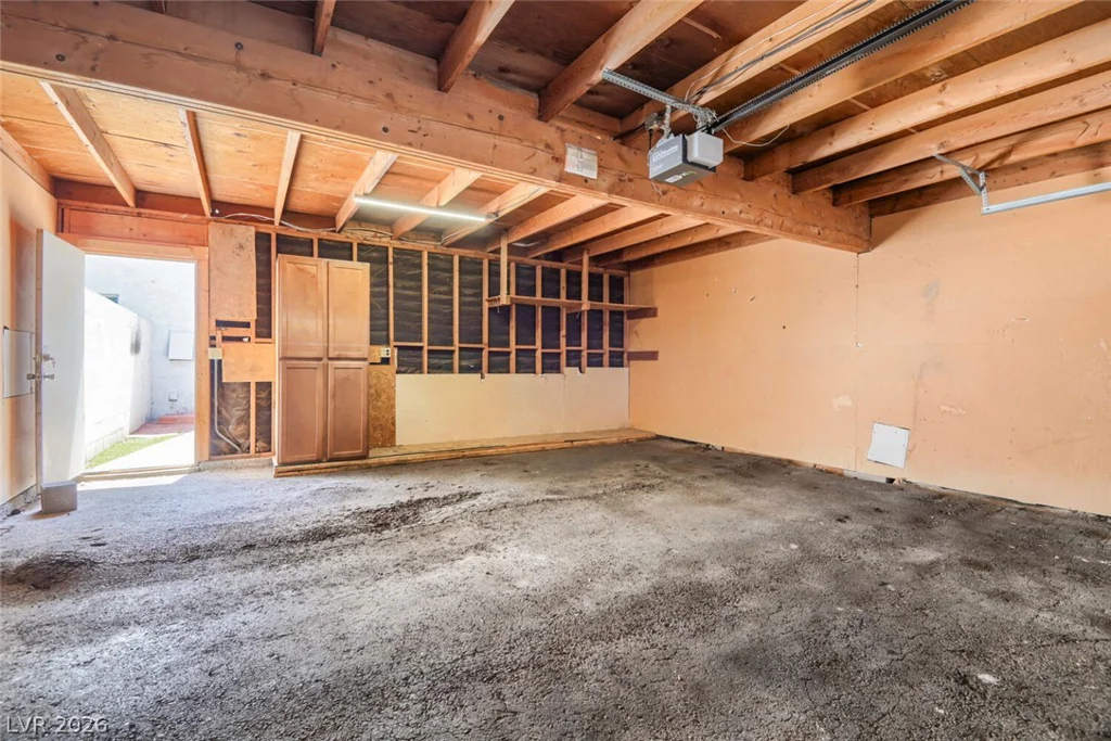 532 Greenbriar Townhouse, Las Vegas, NV 89121