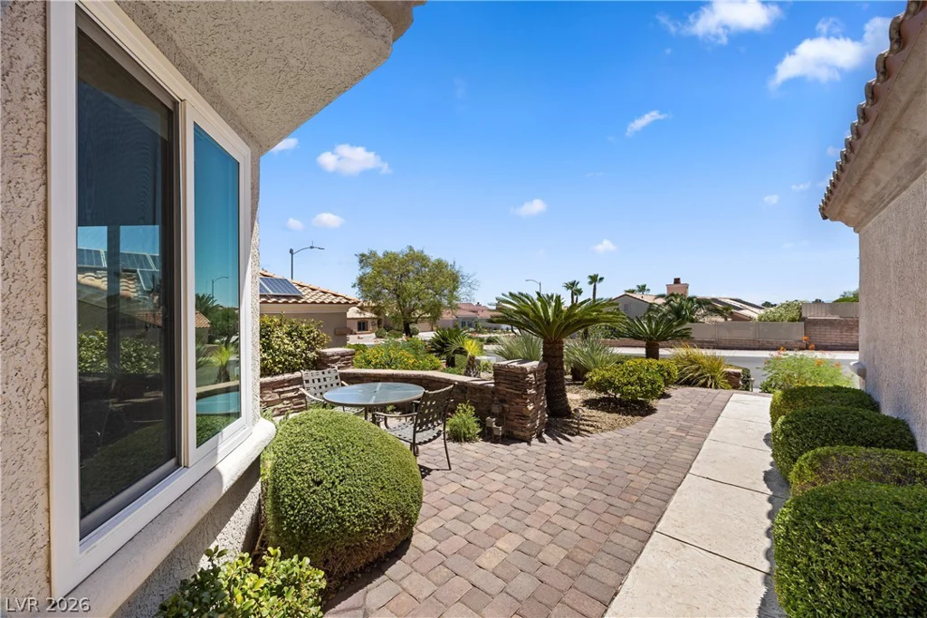10404 Back Plains, Las Vegas, NV 89134
