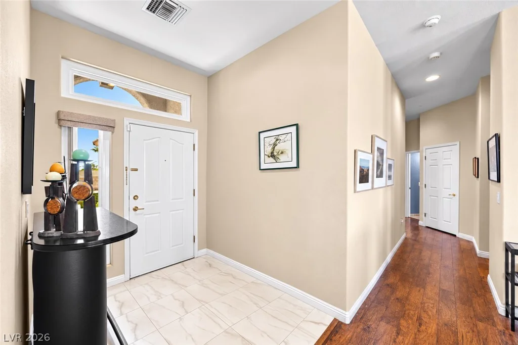 10404 Back Plains, Las Vegas, NV 89134