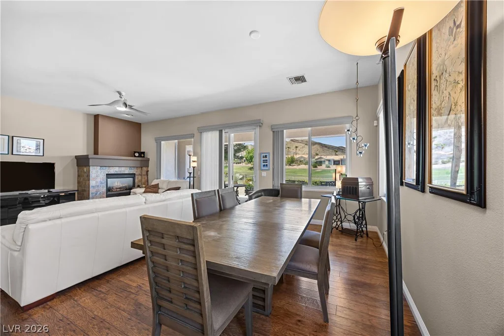10404 Back Plains, Las Vegas, NV 89134