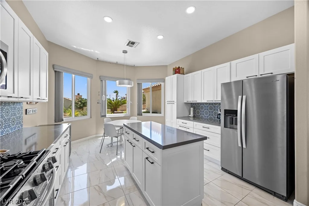 10404 Back Plains, Las Vegas, NV 89134