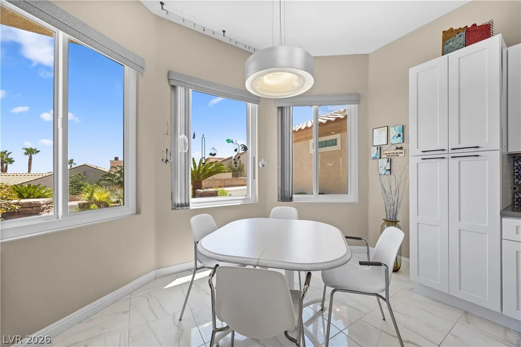 10404 Back Plains, Las Vegas, NV 89134