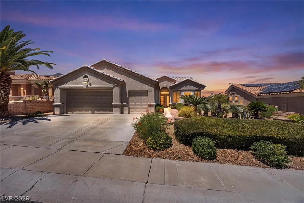 10404 Back Plains, Las Vegas, NV 89134
