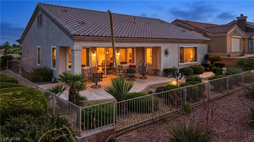 10404 Back Plains, Las Vegas, NV 89134