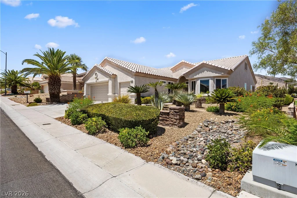 10404 Back Plains, Las Vegas, NV 89134