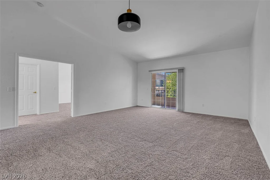 353 Amber Pine, Las Vegas, NV 89144