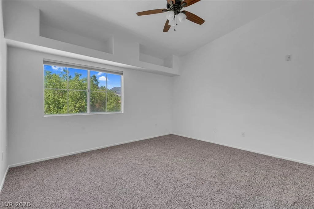 353 Amber Pine, Las Vegas, NV 89144
