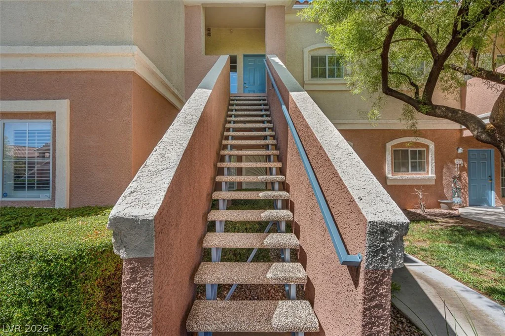 353 Amber Pine, Las Vegas, NV 89144