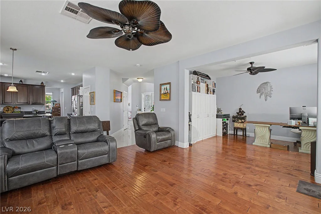 91 Glendive, Henderson, NV 89012