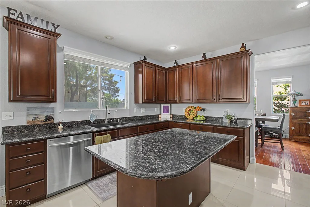 91 Glendive, Henderson, NV 89012