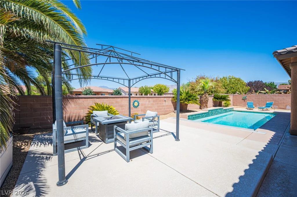 5290 La Terra, Pahrump, NV 89061