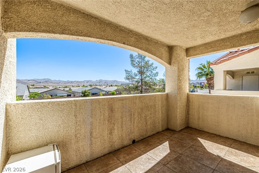 698 Racetrack, Henderson, NV 89015