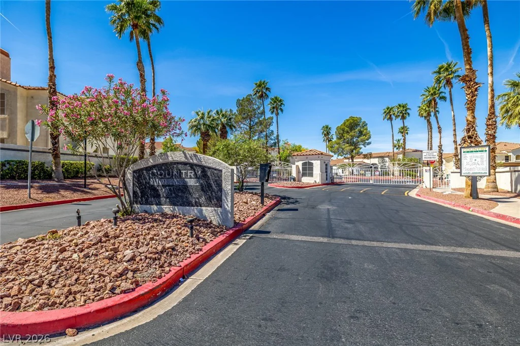 698 Racetrack, Henderson, NV 89015