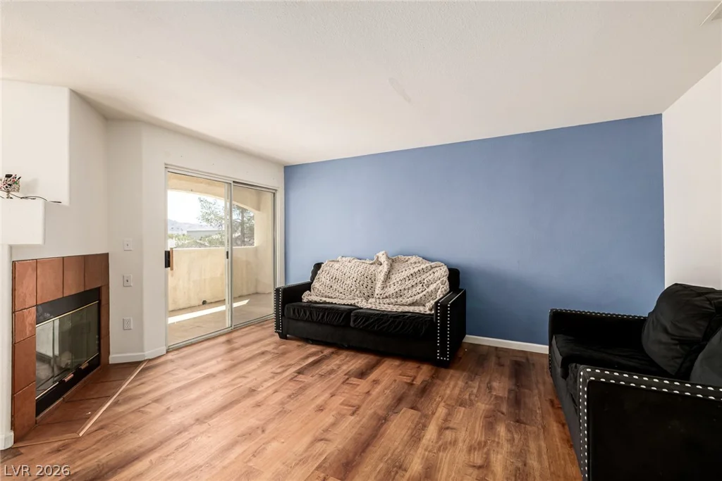 698 Racetrack, Henderson, NV 89015