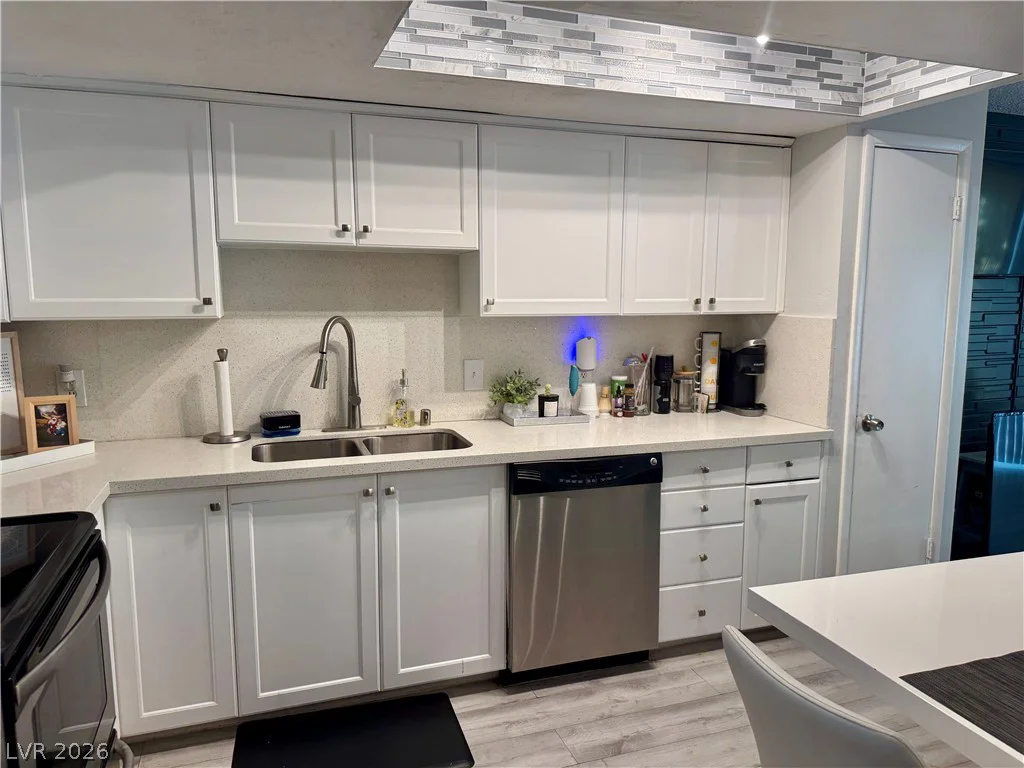 5474 Maryland, Las Vegas, NV 89119