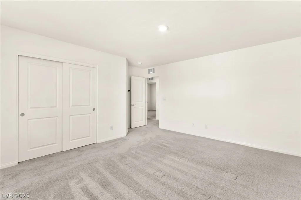 1880 Vass Springs, North Las Vegas, NV 89084