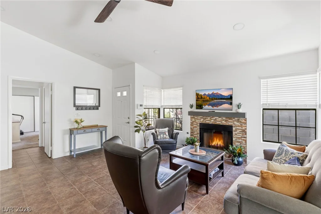 760 Thousand Oaks, Las Vegas, NV 89123
