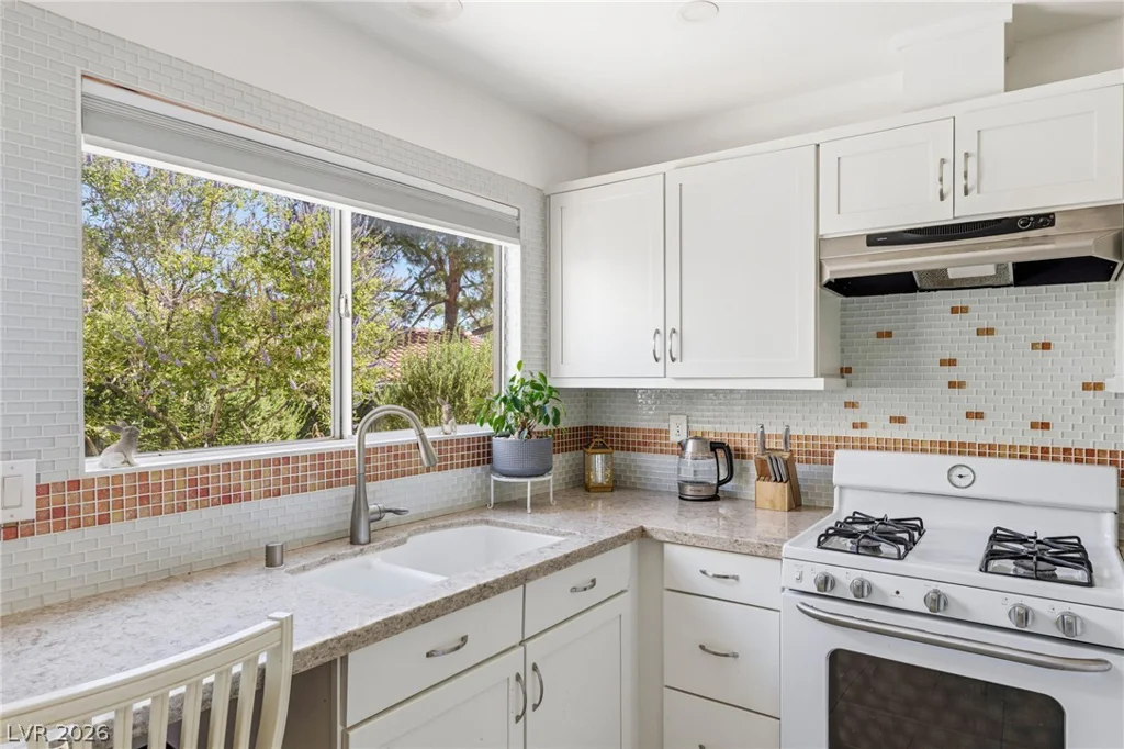 760 Thousand Oaks, Las Vegas, NV 89123