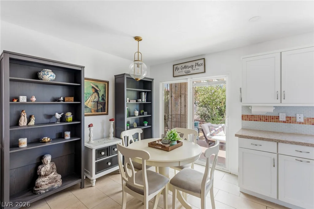 760 Thousand Oaks, Las Vegas, NV 89123