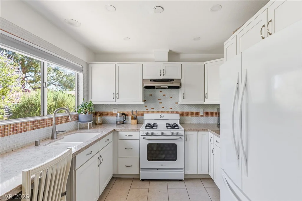 760 Thousand Oaks, Las Vegas, NV 89123