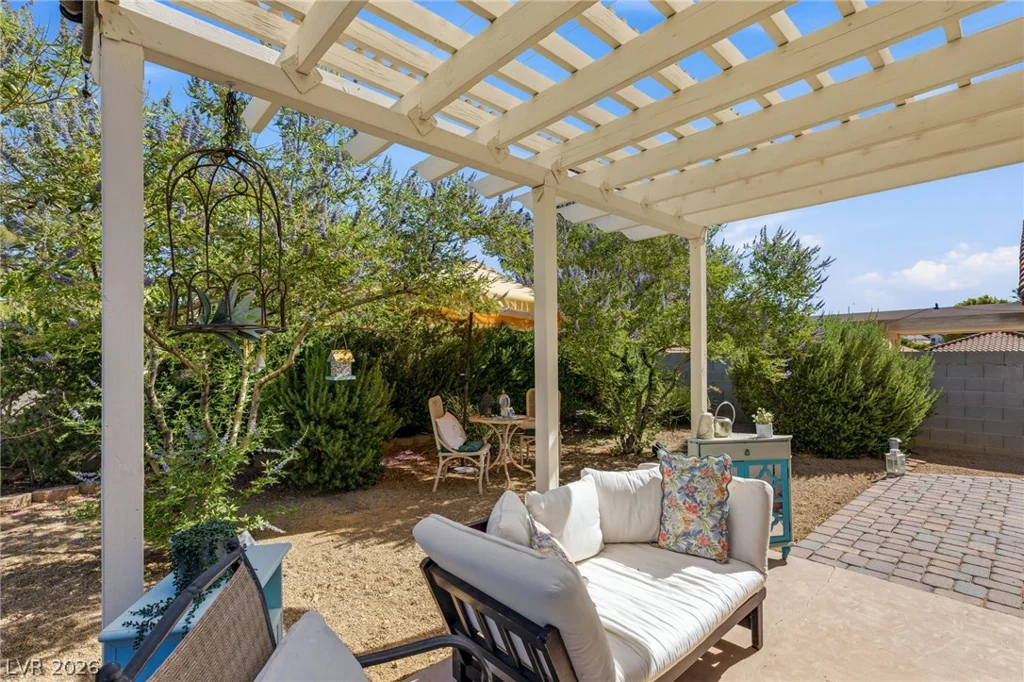760 Thousand Oaks, Las Vegas, NV 89123