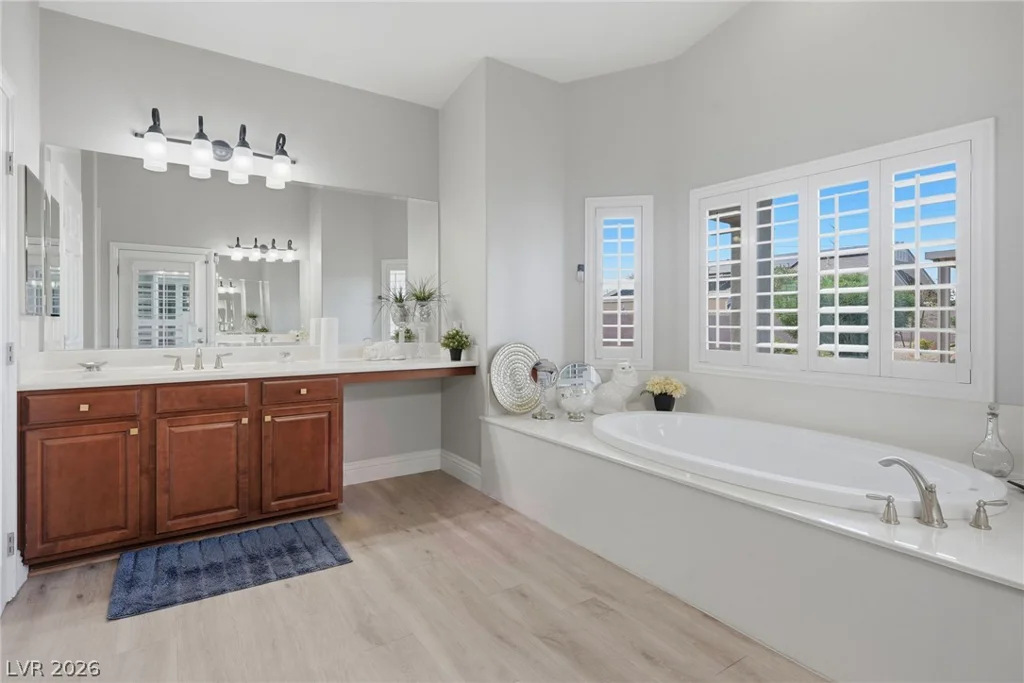 8420 Cedar Mill Falls, Las Vegas, NV 89143