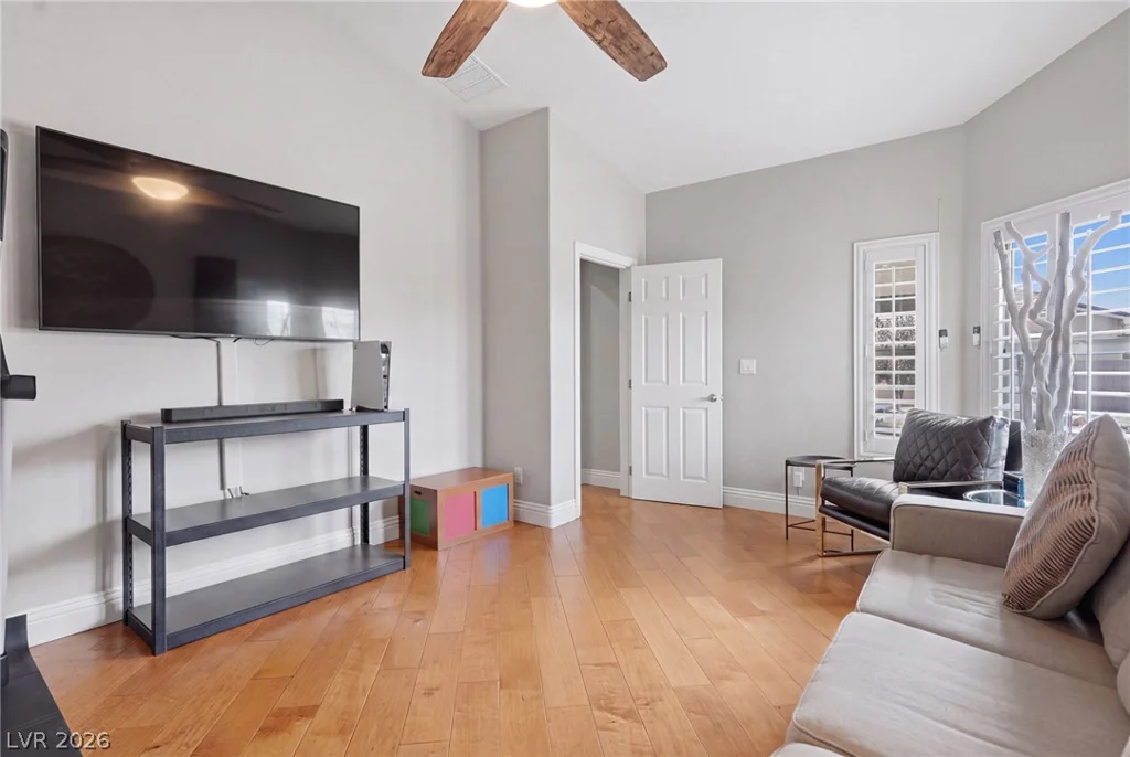 8420 Cedar Mill Falls, Las Vegas, NV 89143