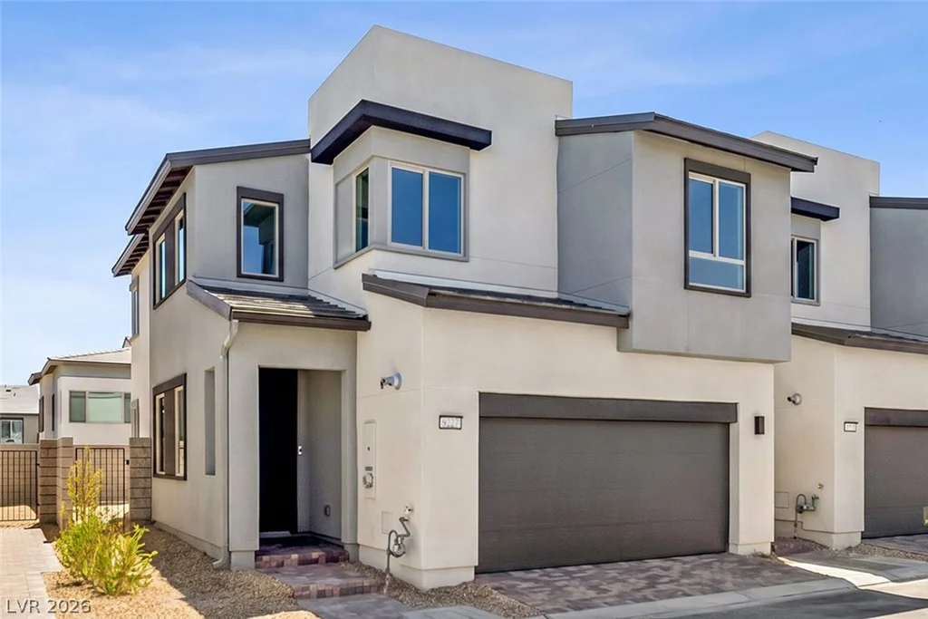 9227 Salas, Las Vegas, NV 89166
